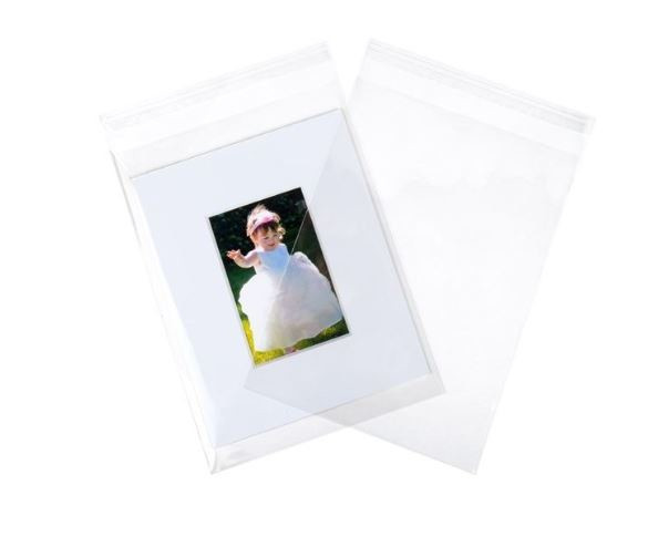 Plastiek Zakken 22x30cm Transparant en Hersluitbaar (100 stuks) [BA4]